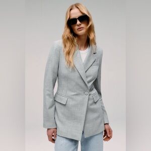 One button Cinched Blazer